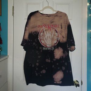 5/ $30 Oversized Fashion Nova Tshirt